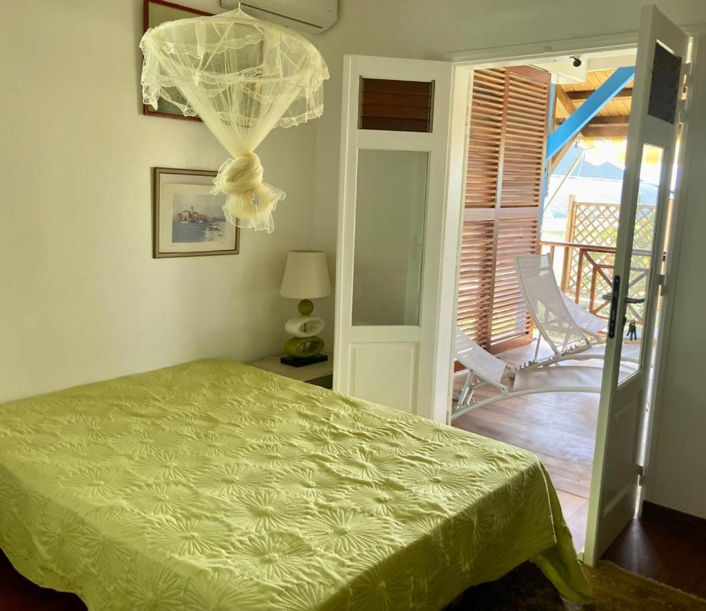 Deux Chambres Et Deux Salles De Bain Dans La Maison De Michelle L'Amirade Grande Anse  Экстерьер фото