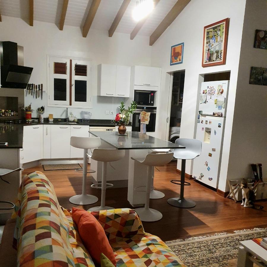 Deux Chambres Et Deux Salles De Bain Dans La Maison De Michelle L'Amirade Grande Anse  Экстерьер фото